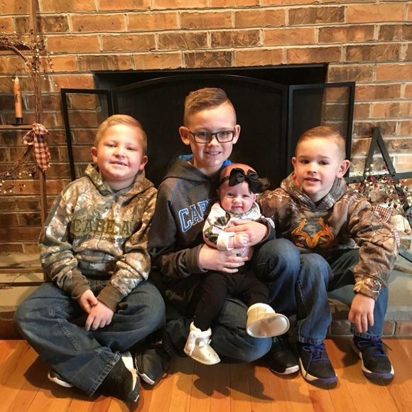 Meet your Posher, Sybil - Picture 1 of 1